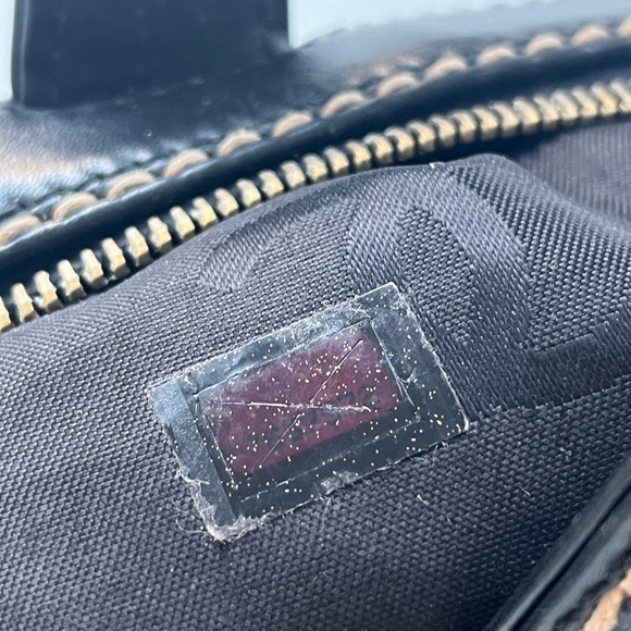 Chanel Black Leather Cream Wild Stitch Handbag - Picture 11 of 17